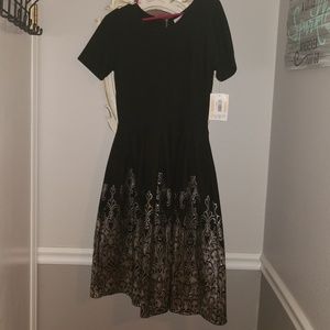 Lularoe Elegant Amelia - Large - 2016 collection